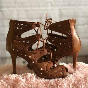 Vince Camuto Jillie lace up peep toe sandal pump